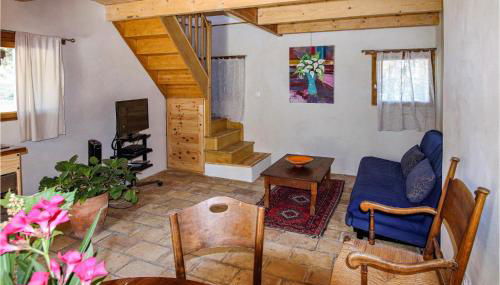 2 Bedroom Beautiful Home In St Didier - Foto 4