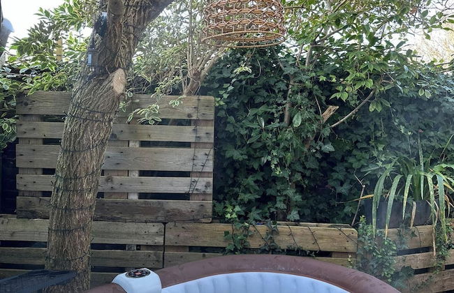 Coastal Cosy Cabin With hot tub - Foto 7