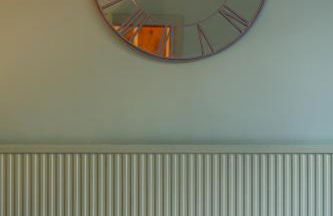 Extravagant 6 Bed Victorian Townhouse with Hot Tub - Photo 59