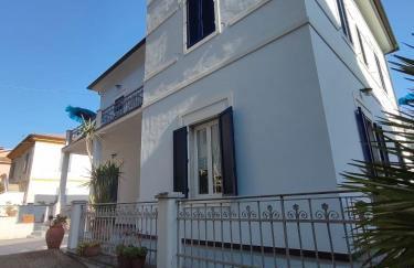 Marina Azzurra VistaMare - HiTuscany - Foto 2