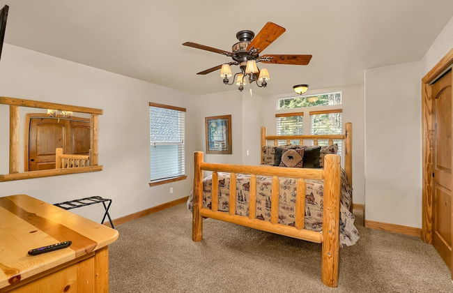 Timber Lodge - 5 Min to Shaver Lake! - Foto 2