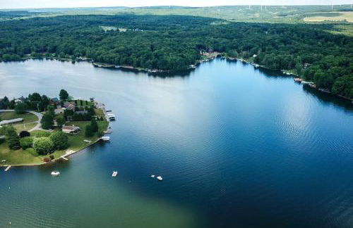 Indian Lake Retreat with Wet Bar and Covered Deck - Foto 44