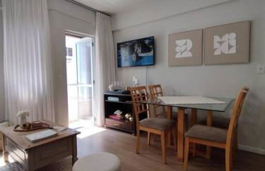 Apartamento encantador quadra mar - Foto 3