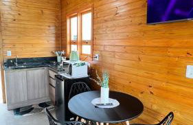 Chalé Tiny house com banheira e lareira - Foto 5