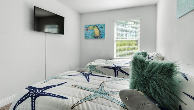 Modern 3-bedroom Townhouse Minutes From the Beach! - Foto 2, Habitación