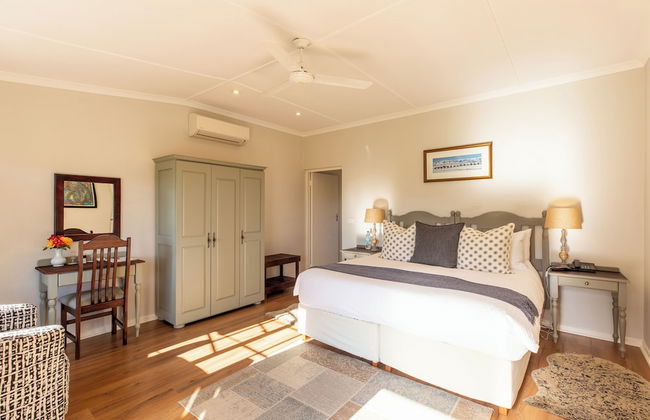 Moorcroft Manor Boutique Country Hotel - Photo 9