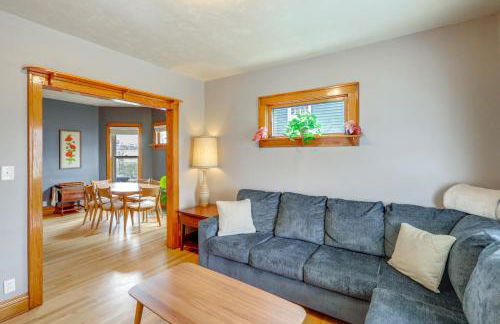 Walk to Benson Nightlife and Dining! Home with Yard - Photo 2