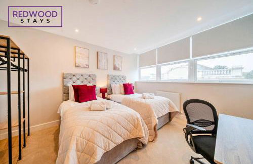 Brand New Premium Serviced Apartments, Free Parking, High-Speed WiFi By Redwood Stays - Foto 14