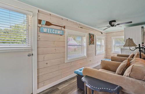 Bue Crab Bungalow - Charming in-town cottage! - Foto 2