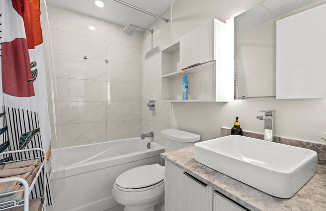 Teahouse Condos in Downtown Toronto - Photo 59