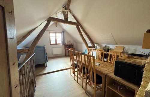 Gîte indépendant pouvant accueillir jusqu'à 6 personnes, situé dans une forêt - Foto 11