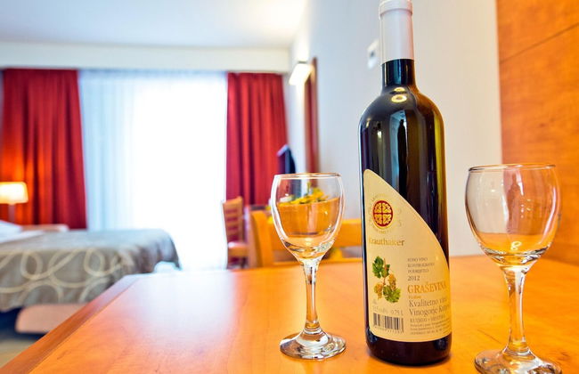 Zaton Apartment With Shared Pool - Foto 2