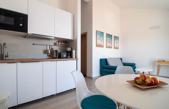 Sunny Apartments - Photo 11