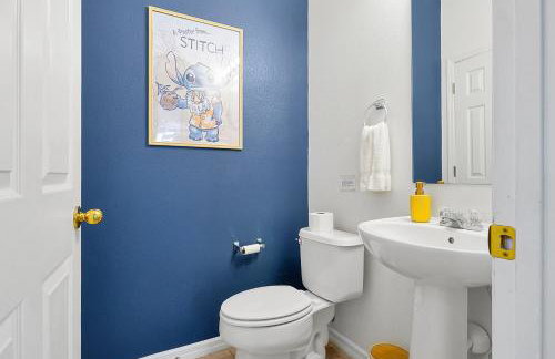 Lilo & Stitch Themed Villa 10 Min to Disney! Heated Pool & Game Room - Foto 35