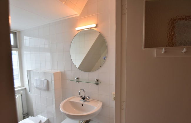 Apartment in Bergen aan Zee With Roof Terrace - Photo 14