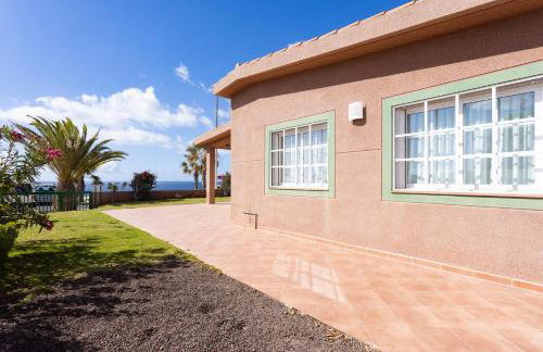 Casa Melocoton - Private pool - Ocean View - BBQ - Garden - Terrace - Free Wifi - Child & Pet-Friendly - 4 bedrooms - 8 people - Foto 10