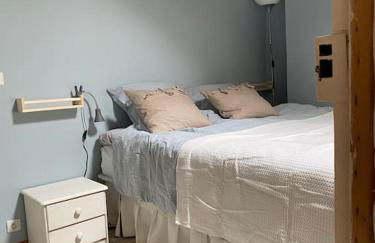 Charmigt byhus med takterass - Foto 17