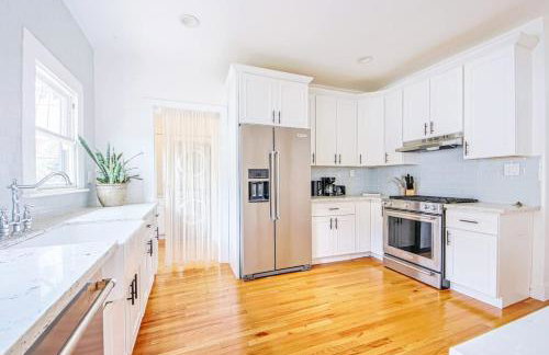 Inviting 3BR Home with Porch & Greenery - Photo 8