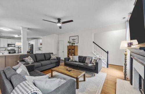 Stunning 5 bedroom/3 bath home in Hope Valley Farm - Foto 22