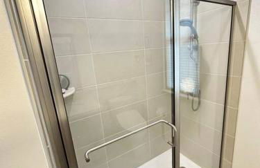 New 4 Bedroom Home with Ocean and Gorgeous Mountain Views in the gated community of Mauna Olu - Foto 36