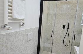 Val's Vatican Wall Apartment - Photo 33