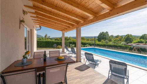 Gorgeous Home In Krsan With Kitchen - Foto 2