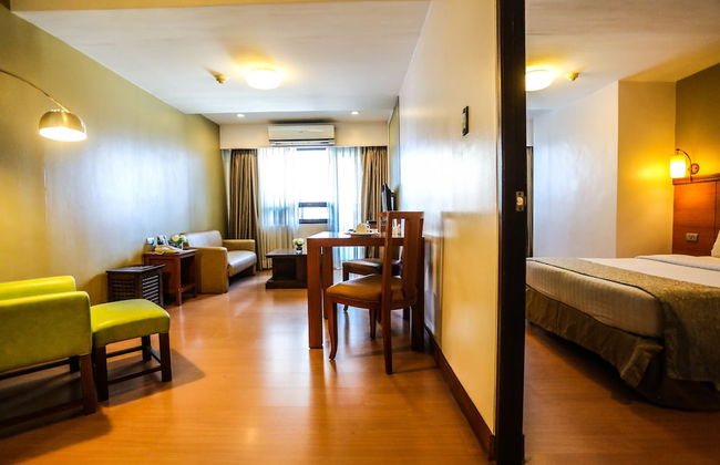 The Malayan Plaza - Foto 7