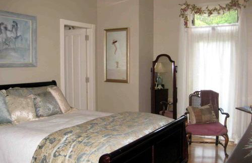 Spectacular Gothic-Style Castle with Private Pool and Hot Tub near Rindge, New Hampshire - Foto 14