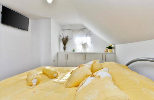 Cozy Home In Novi Marof With Sauna - Foto 43