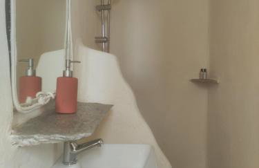 Mosaic Suites - Photo 8