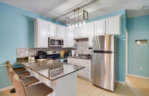 Walk to Beach Gulfport Retreat with Patio - Foto 7