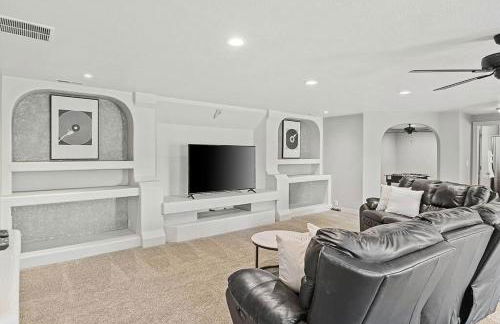 Modern Home-Garage-Scenic Patio - Foto 39