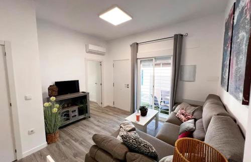 Casa Moderna con Garaje en Rota, cerca de Playa - Photo 10