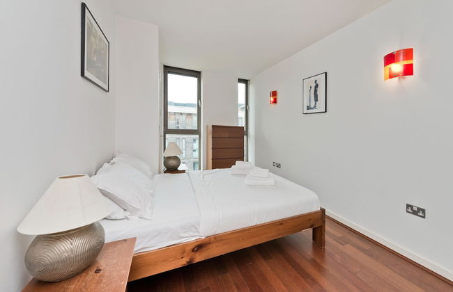 Spacious Flat With Balcony Close to the River in Greenwich by Underthedoormat - Foto 2