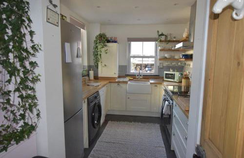 Perfect for Snowdon. Groups, families+dogs welcome - Photo 42