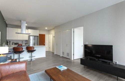 River N 1BR w Gym WD nr Mag Mile by Bluegound CHI-127 - Photo 2