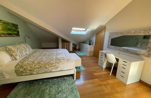 Picturesque Penthouse - Photo 6