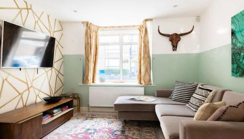 The Southwick Sanctuary - Large & Modern 6BDR Home with Private Terrace - Foto 2