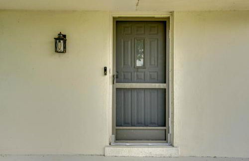 Port Charlotte Home with Sunroom, Grill and Fire Pit! - Foto 29