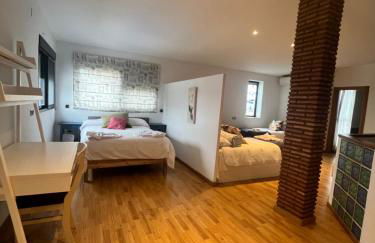 Villa en Valencia, piscina privada y metro 500m - Foto 45