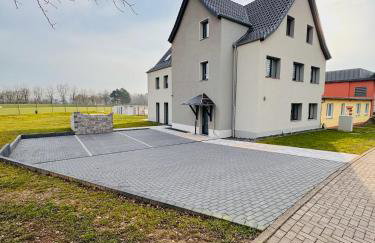 CLUBHAUS 6 - Dachwohnung mit 2 Schlafzimmern, Balkon & Netflix - Foto 4