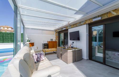 Luxe villa met verwarmd zwembad - Foto 26