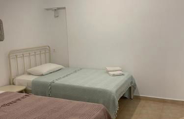 Leonidas House Renovated 2024 - Foto 12