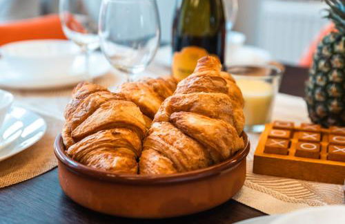 Hot Tube&Private Driveway&11 Guests Family&Contractors Bedford - Foto 53