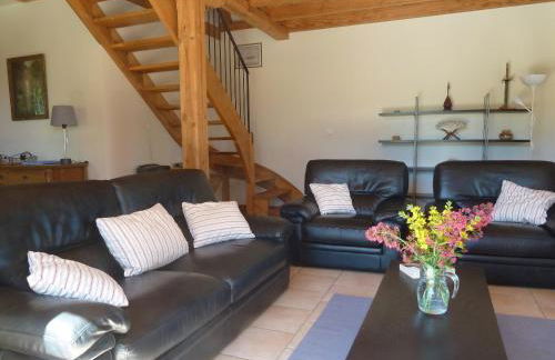 Maison indépendante avec Piscine privée proche Vallée Dordogne de Samedi à Samedi - Photo 2