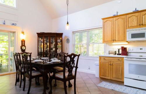 Conway Lake Charm - Beautiful Waterfront Community - Foto 16