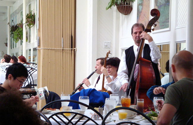 Restaurante Court of the Two Sisters - Brunch buffet con jazz en directo - Foto 1