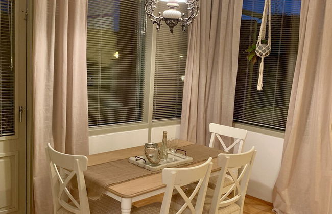 Spacious Apartment Close to the sea With 2 Patios - Foto 6