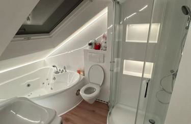 Helles, modernes Appartement - Foto 12