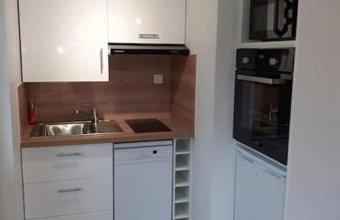 Studio Canapé convertible 2 pers avec jardin et parking clos - Foto 11